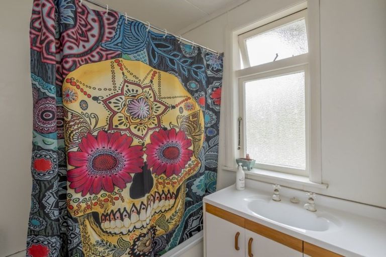 Photo of property in 9 Minnie Street, Shannon, 4821