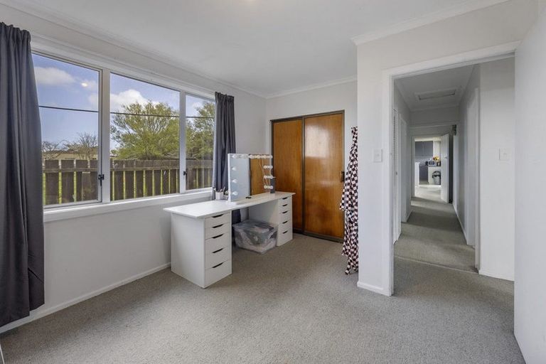 Photo of property in 13 Albert Street, Hawera, 4610