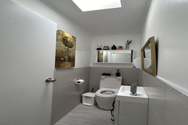 Photo of property in 54a Monaghan Avenue, Karori, Wellington, 6012