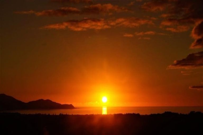 Photo of property in 9 Tui Crescent, Waikanae, 5036