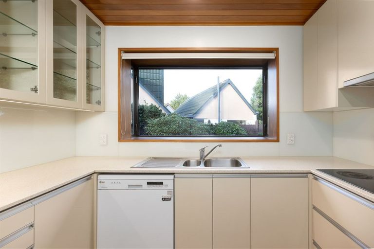 Photo of property in 1 Reading Street, Upper Riccarton, Christchurch, 8041