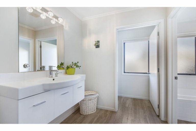 Photo of property in 142 Horndon Street, Darfield, 7510