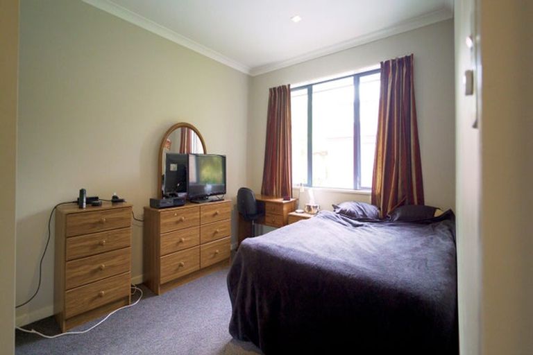 Photo of property in 10 Deavoll Place, Heathcote Valley, Christchurch, 8022