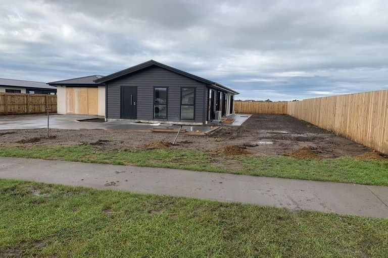 Photo of property in 49 Mangamoteo Street, Lytton West, 4071