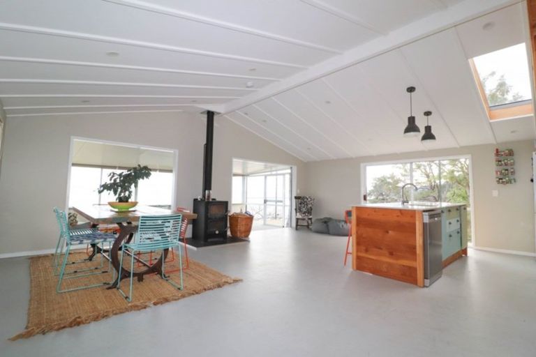 Photo of property in 37 Adams Road, Thornton Bay, Thames, 3575