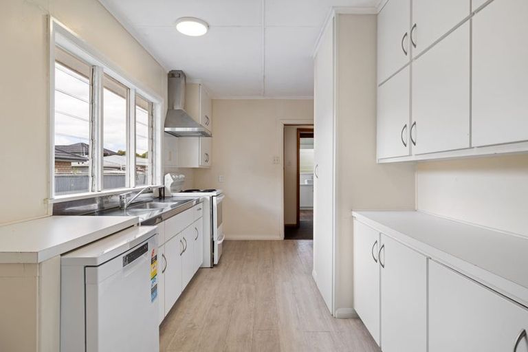 Photo of property in 352 College Street, West End, Palmerston North, 4410