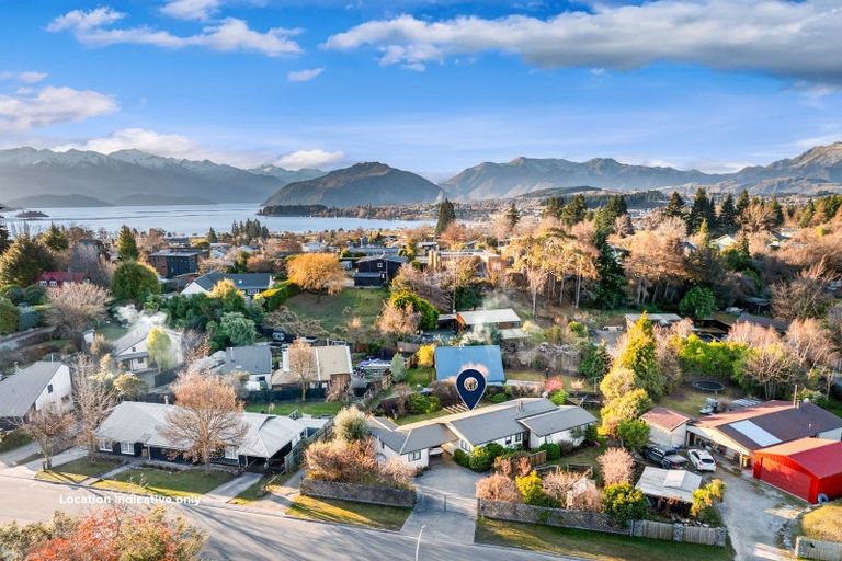Photo of property in 202 Stone Street, Wanaka, 9305