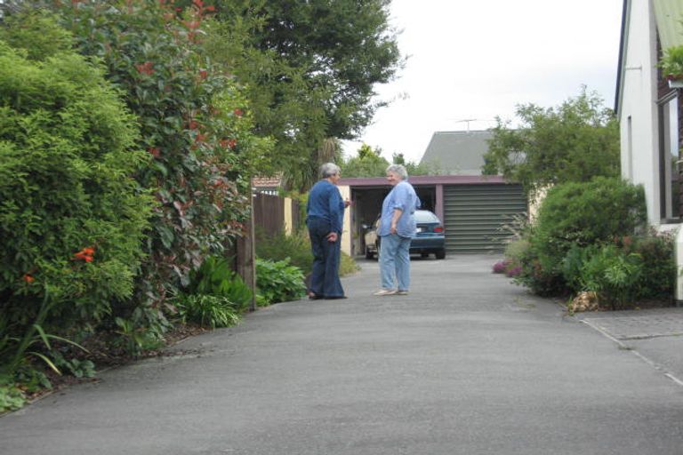 Photo of property in 2/16 Owens Terrace, Upper Riccarton, Christchurch, 8041