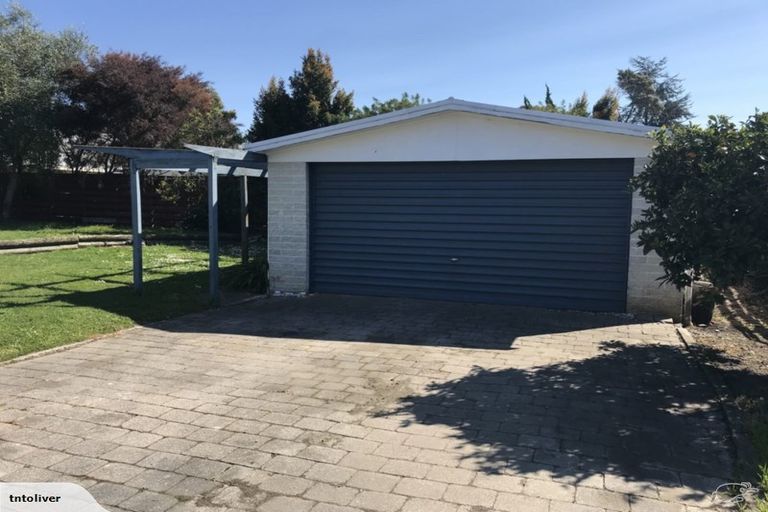 Photo of property in 1 Rush Place, Havelock North, 4130