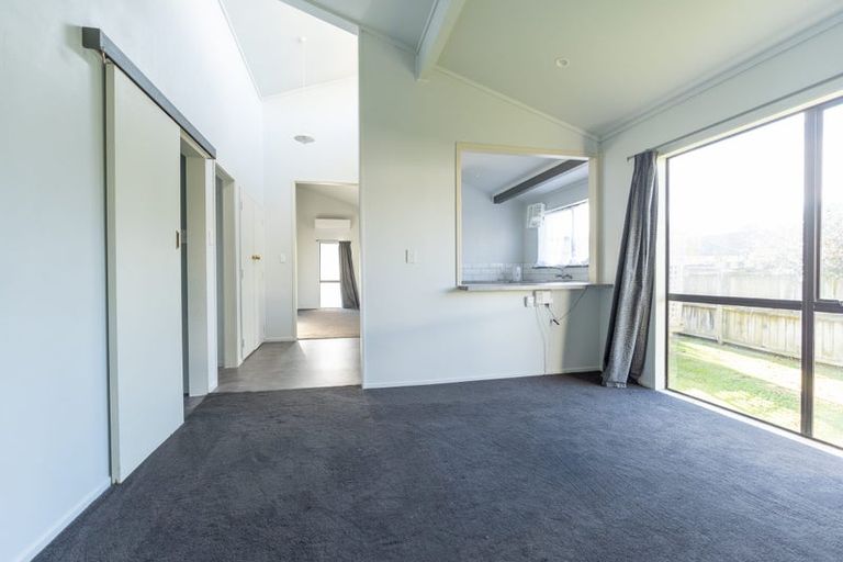 Photo of property in 56 Geraldine Crescent, Cloverlea, Palmerston North, 4412
