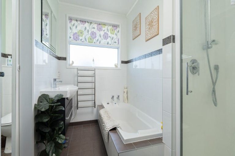 Photo of property in 23 Shirtliff Street, Riversdale, Blenheim, 7201