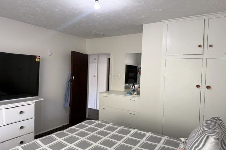 Photo of property in 13 Kipax Place, Riccarton, Christchurch, 8011