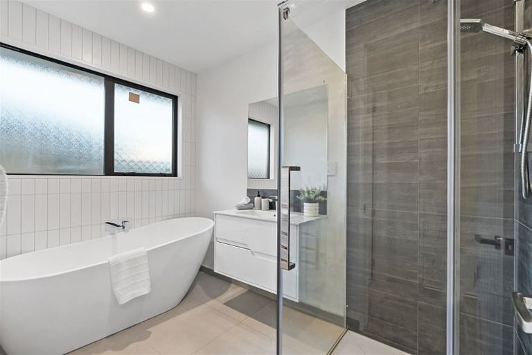 Photo of property in 6 Grimwood Street, Woodend, 7610