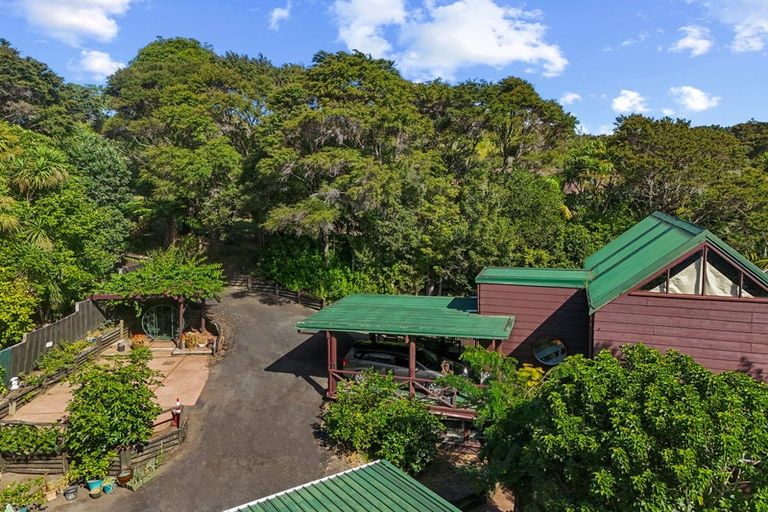 Photo of property in 2/37 Autumn Avenue, Glen Eden, Auckland, 0602