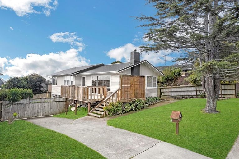 Photo of property in 68 Beechdale Crescent, Pakuranga Heights, Auckland, 2010