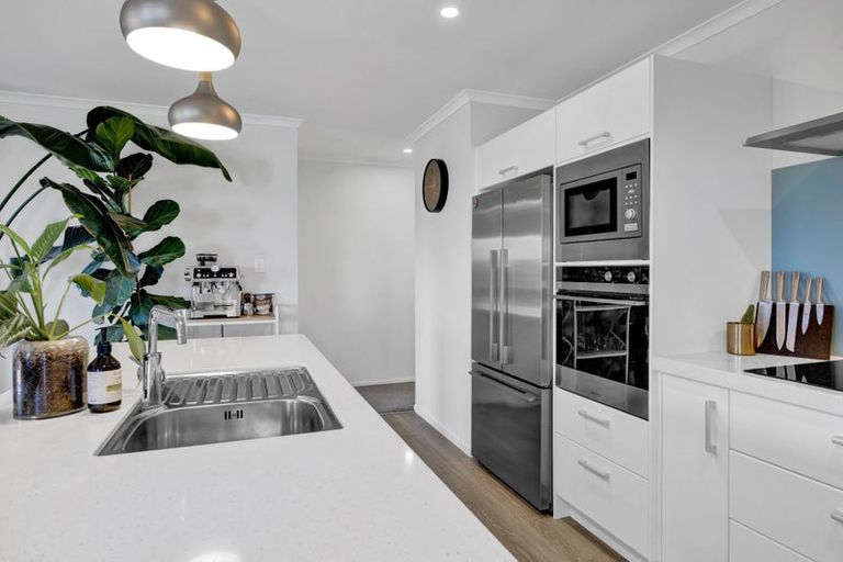 Photo of property in 31 Jules Crescent, Bell Block, New Plymouth, 4312