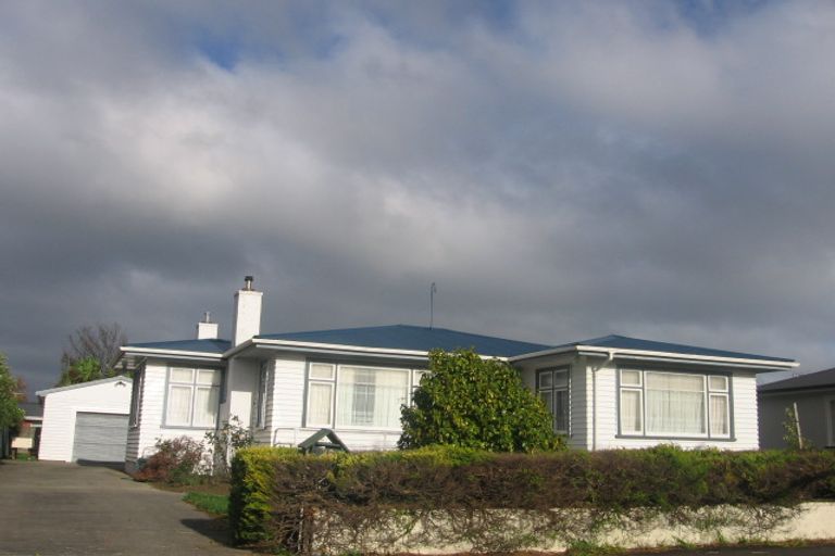 Photo of property in 26 Aberdeen Avenue, Takaro, Palmerston North, 4412