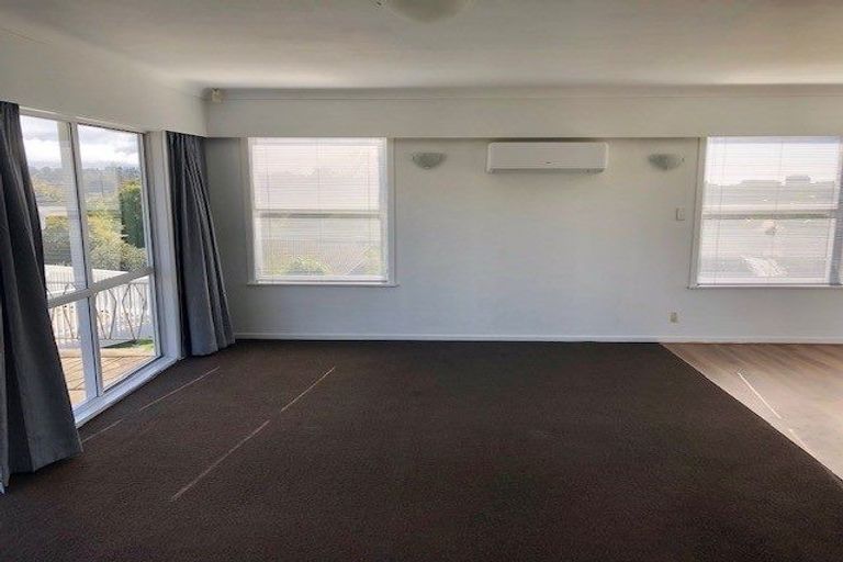 Photo of property in 3 Alton Avenue, Hillcrest, Auckland, 0627