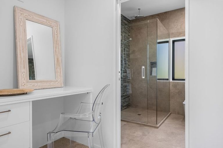 Photo of property in 6 Kapuka Lane, Kennedys Bush, Christchurch, 8025