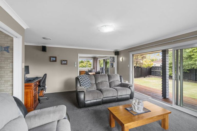 Photo of property in 102b Highsted Road, Bishopdale, Christchurch, 8053