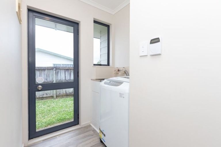 Photo of property in 11 Myrlene Place, Nawton, Hamilton, 3200