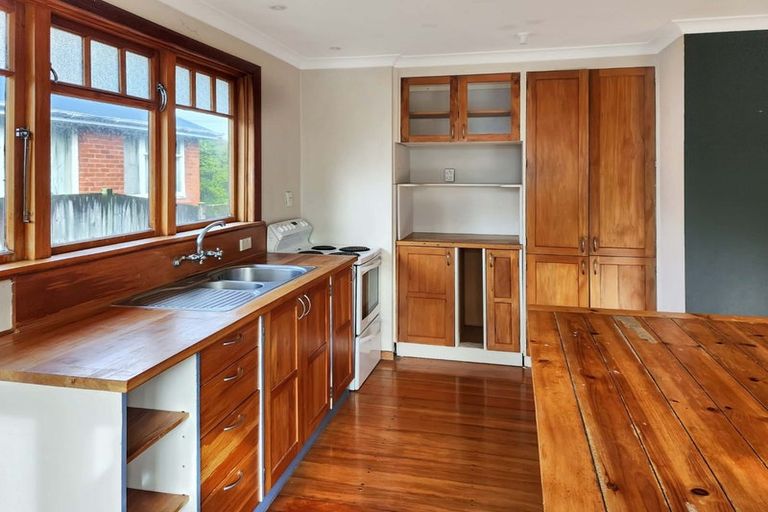 Photo of property in 17 Mchardie Street, Trentham, Upper Hutt, 5018