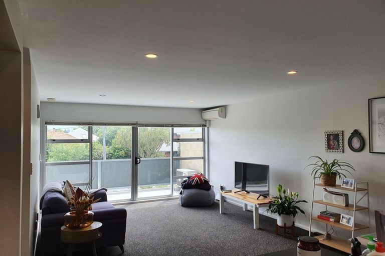 Photo of property in 142 Purchas Street, Edgeware, Christchurch, 8013