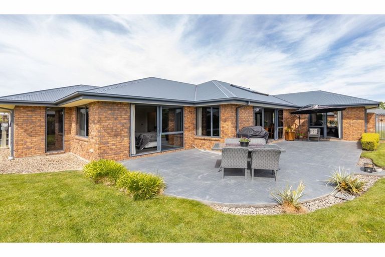 Photo of property in 78 Acacia Avenue, Rangiora, 7400