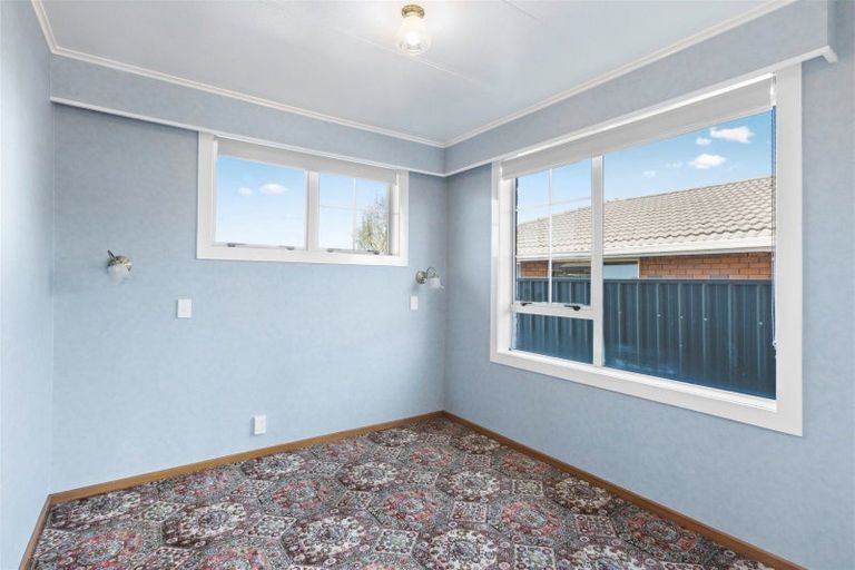 Photo of property in 38 Lyndhurst Street, Westport, 7825