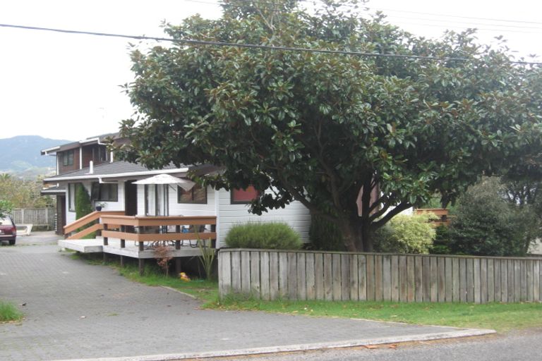 Photo of property in 114 Matatua Road, Raumati Beach, Paraparaumu, 5032