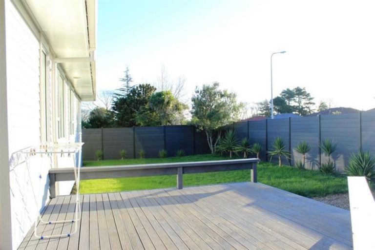 Photo of property in 5 Chantal Place, Red Hill, Papakura, 2110