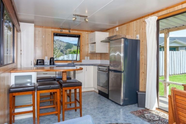 Photo of property in 109 Achilles Avenue, Whangamata, 3620