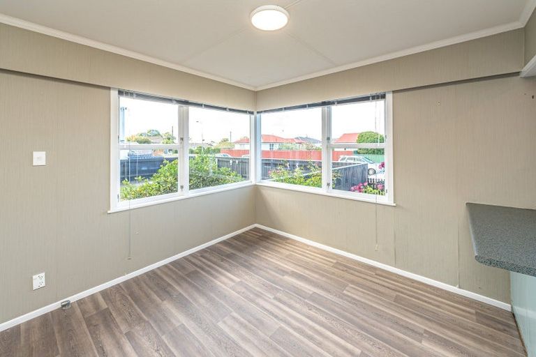 Photo of property in 4 Lindsey Crescent, Springvale, Whanganui, 4501