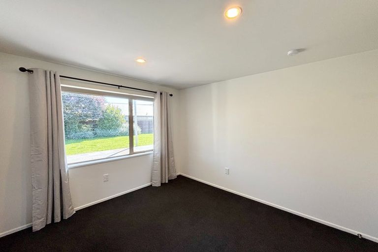 Photo of property in 37 Shadbolt Lane, Rolleston, 7614