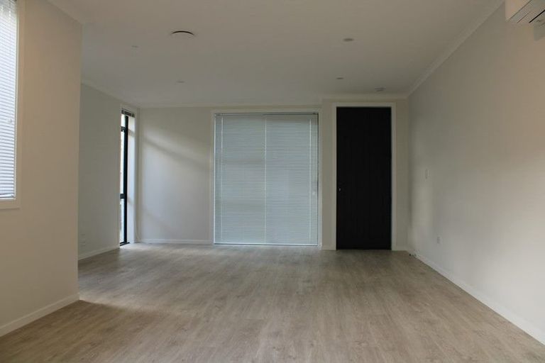 Photo of property in 2/333 Horsham Downs Road, Hamilton