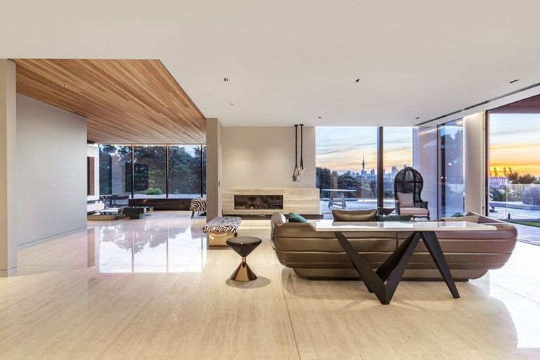 Photo of property in 92 Paritai Drive, Orakei, Auckland, 1071