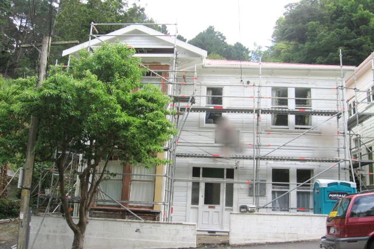 Photo of property in 15a Adams Terrace, Aro Valley, Wellington, 6021