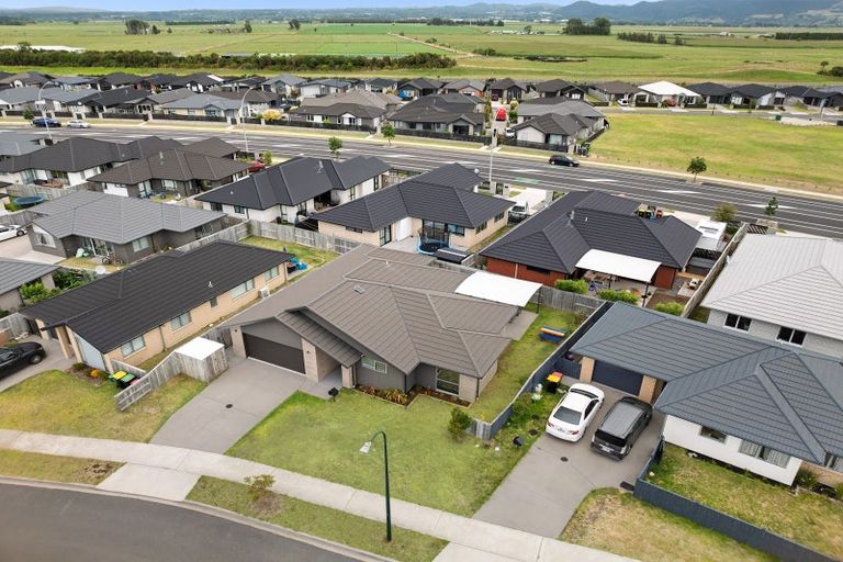 Photo of property in 9 Colpoma Close, Papamoa Beach, Papamoa, 3118