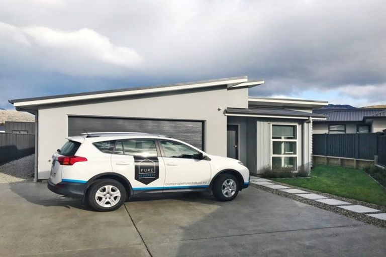 Photo of property in 57 Toni's Terrace, Lower Shotover, Queenstown, 9304