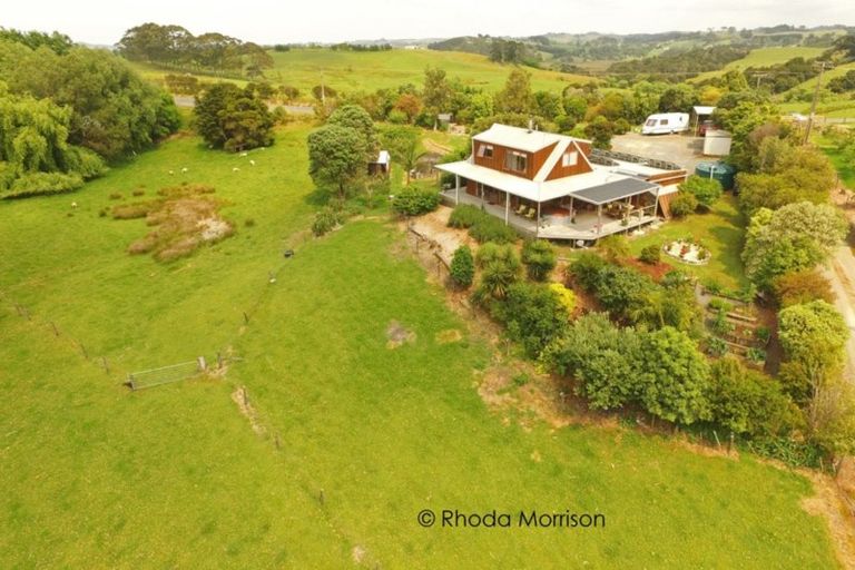 Photo of property in 221 Pahi Road, Pahi, Paparoa, 0571
