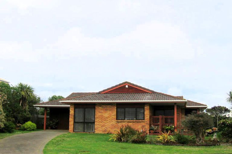 Photo of property in 290 Manly Street, Paraparaumu Beach, Paraparaumu, 5032