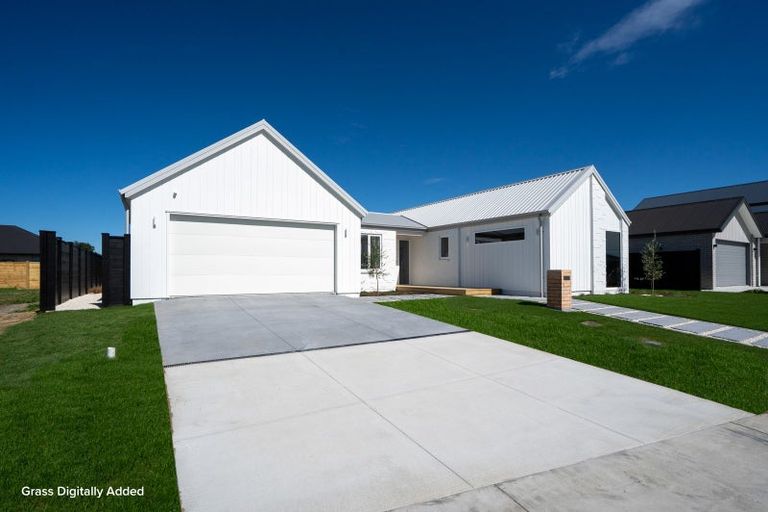 Photo of property in 11 Rose Leigh Drive, Cambridge, 3434