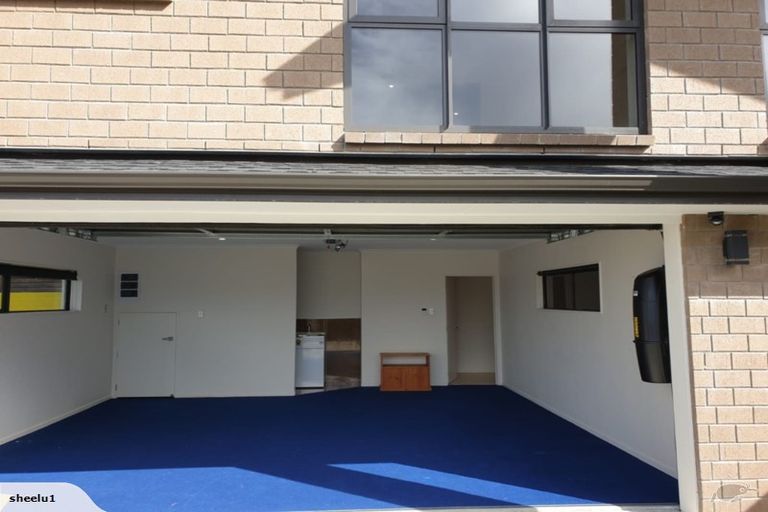 Photo of property in 12 San Casello Rise, Henderson, Auckland, 0612