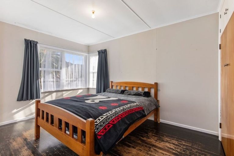 Photo of property in 71 Coast Road, Wainuiomata, Lower Hutt, 5014