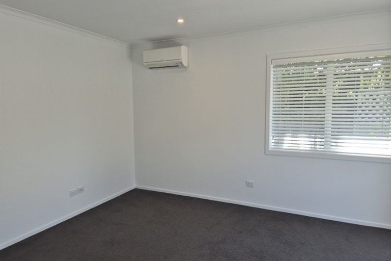 Photo of property in 81a Waiwhetu Road, Waterloo, Lower Hutt, 5011