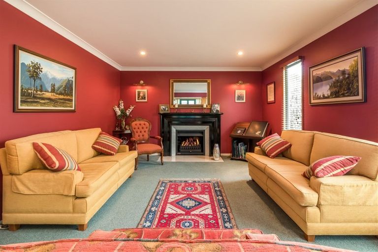 Photo of property in 1/49 Clifford Avenue, Merivale, Christchurch, 8014