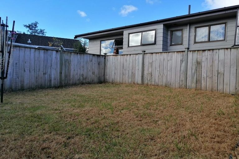 Photo of property in 33a Everglade Drive, Goodwood Heights, Auckland, 2105