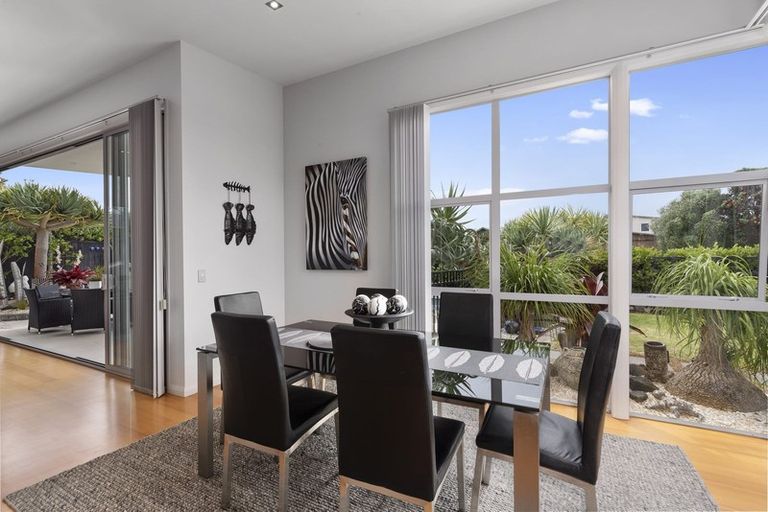 Photo of property in 4 Paraoa Crescent, Omaha, Warkworth, 0986