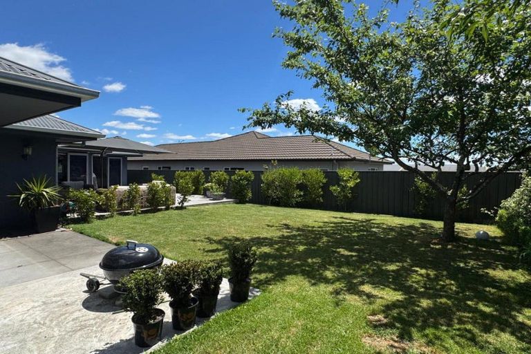 Photo of property in 101 Russell Robertson Drive, Havelock North, 4130