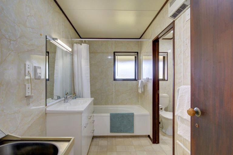 Photo of property in 47 Park Terrace, Waikuku Beach, 7473